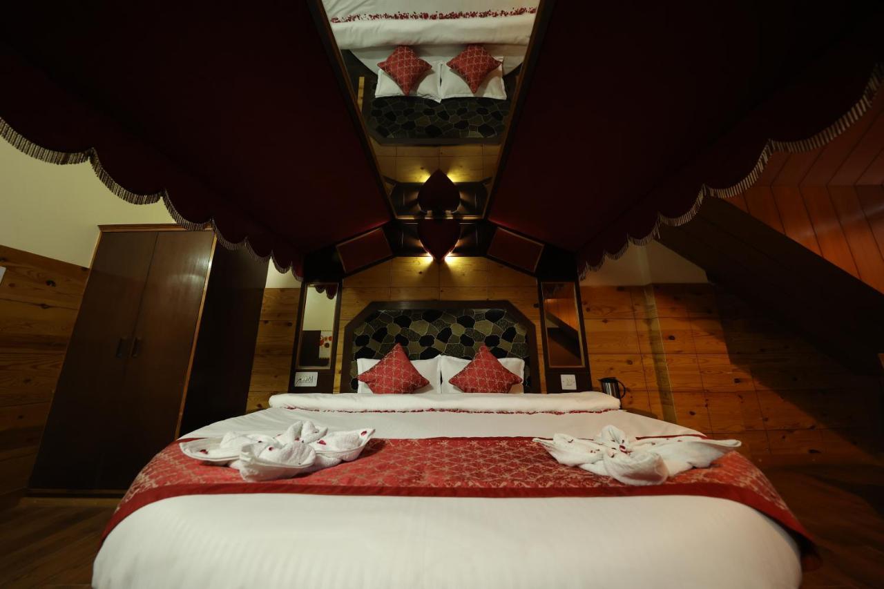 Hotel Yak Manāli Εξωτερικό φωτογραφία